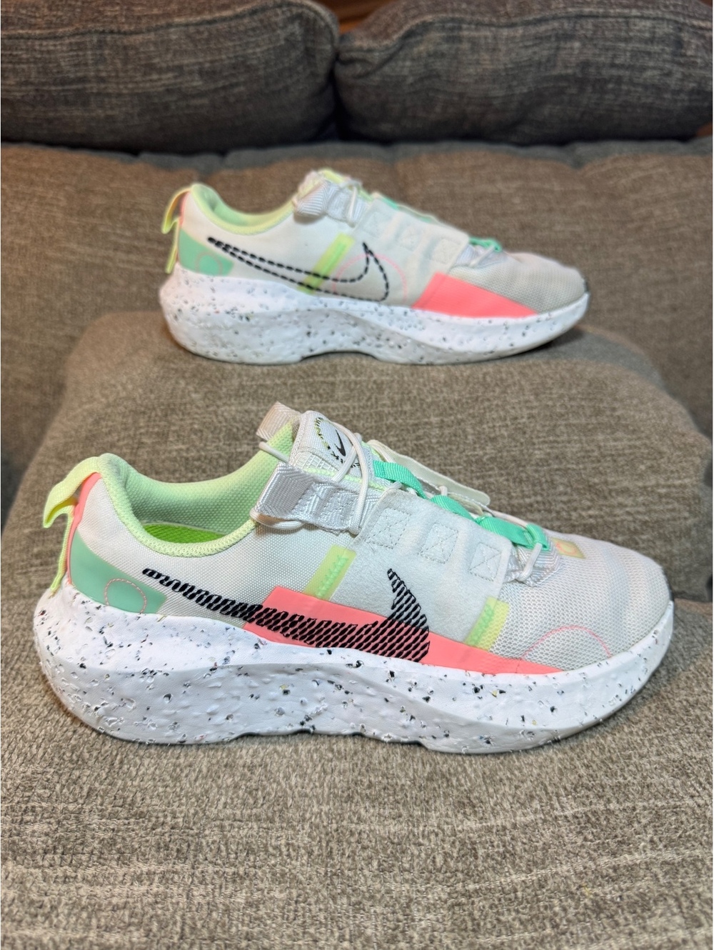 Nike Crater Impact "Summit White / Green Glow" Women's Size 10